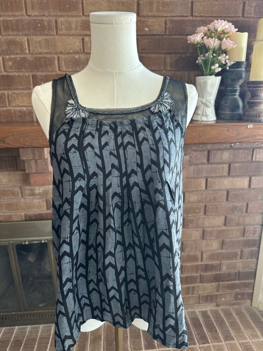 Silence + Noise Beaded Distressed Mesh 100% Silk Chevron Tank M Chic Festival